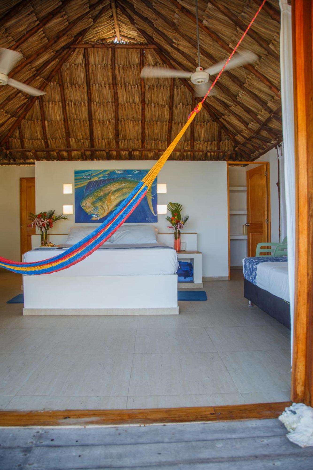 Hotel Isla Del Pirata Isla Grande  Extérieur photo