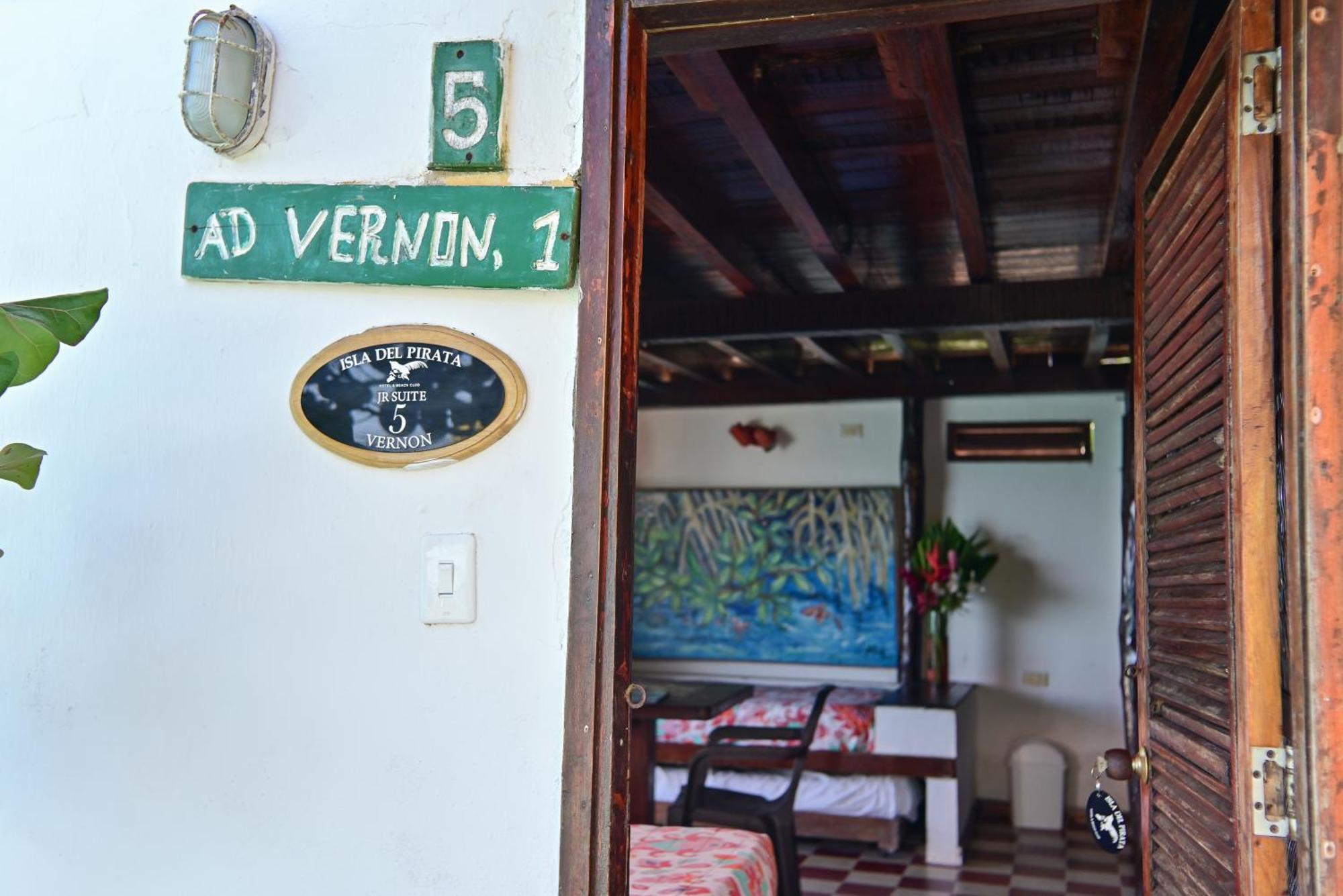 Hotel Isla Del Pirata Isla Grande  Extérieur photo