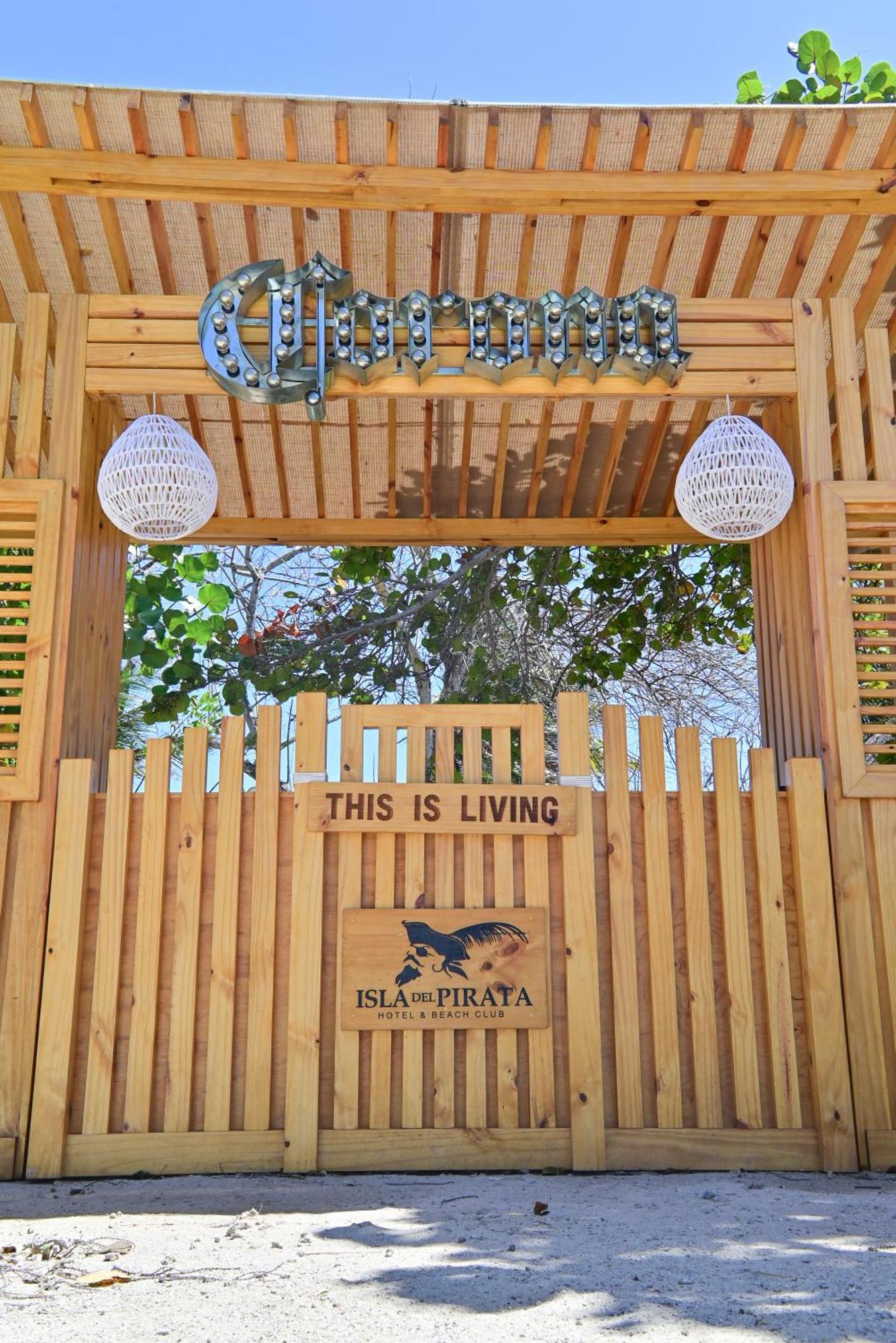 Hotel Isla Del Pirata Isla Grande  Extérieur photo